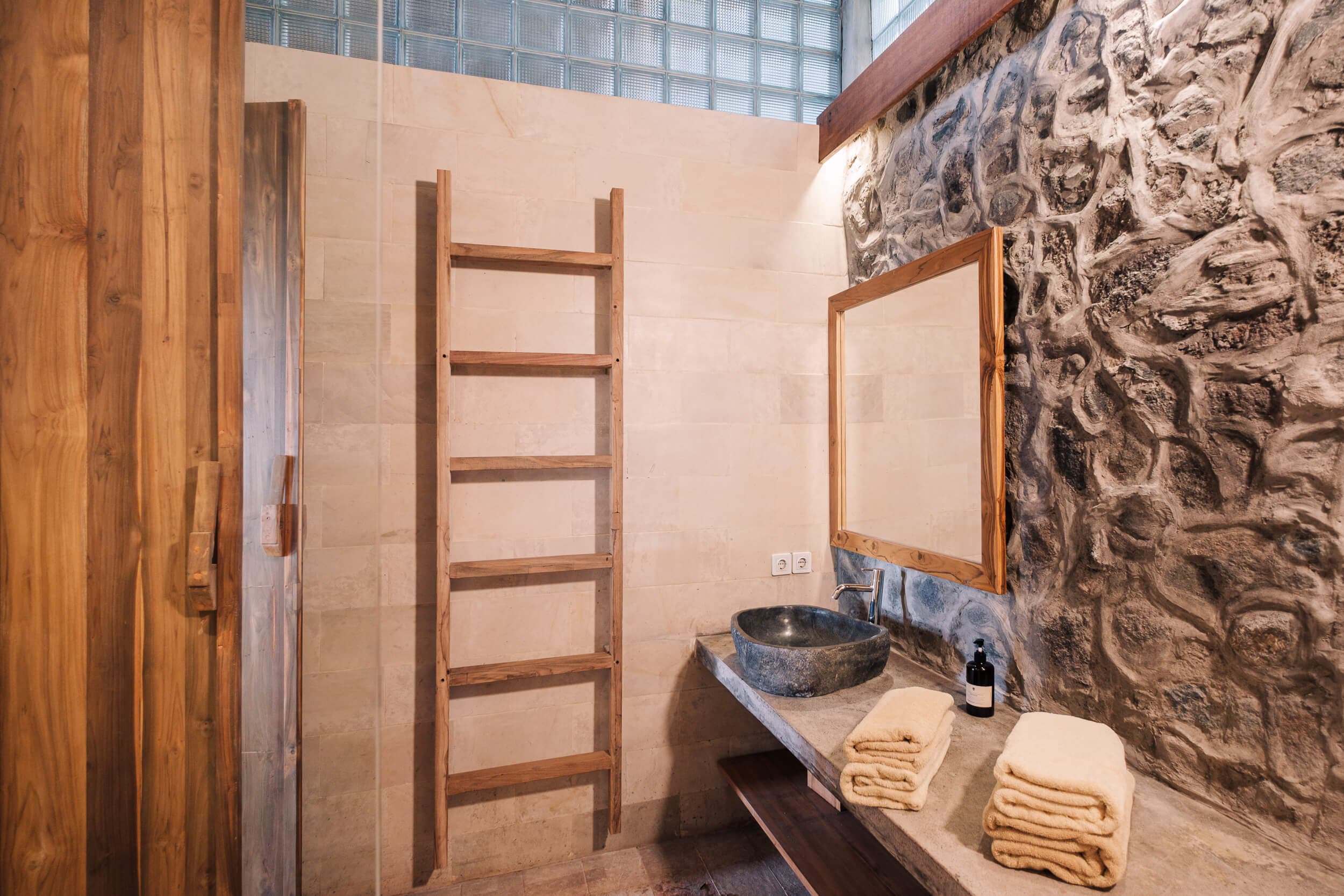 Villa Shanti — photo 2