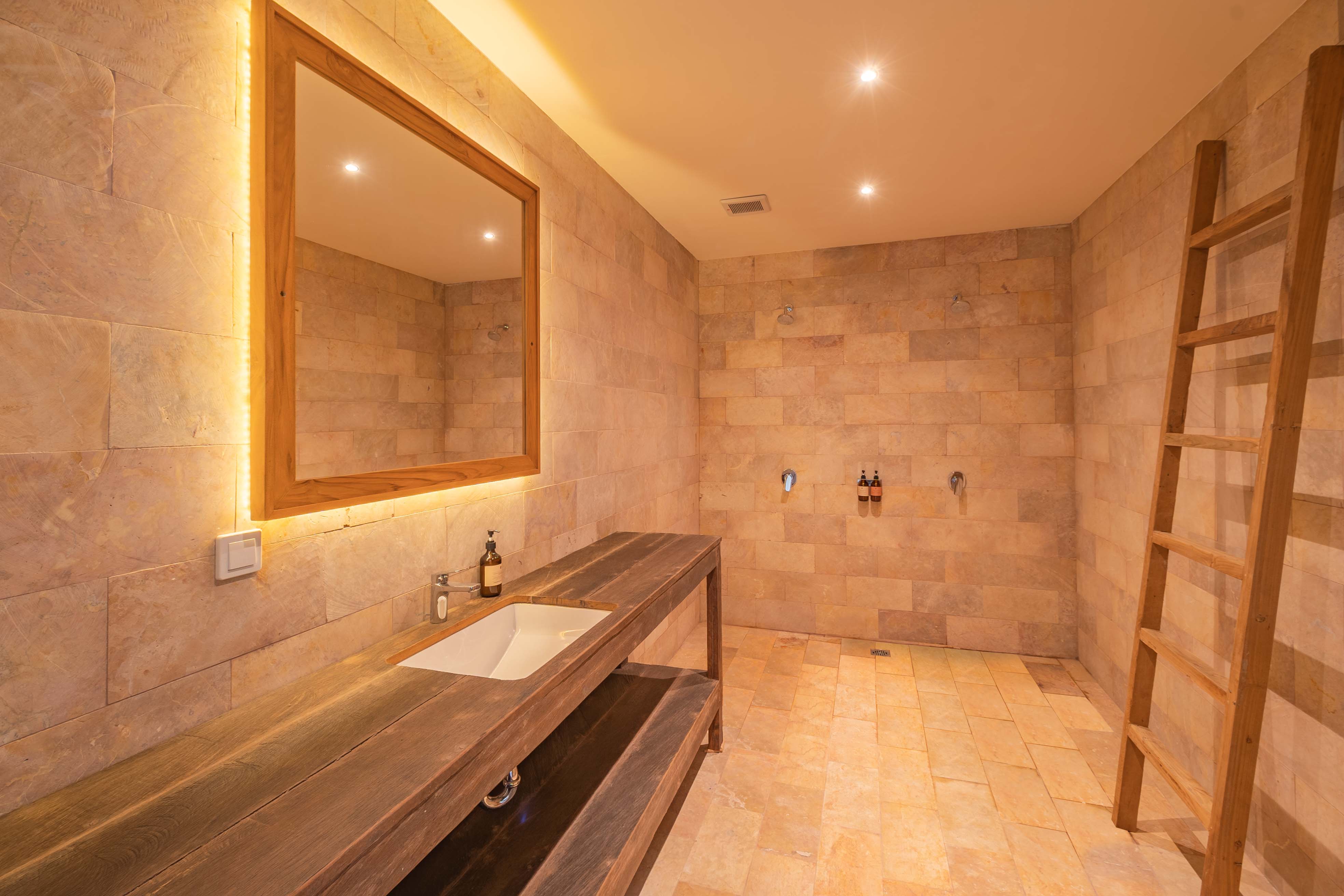 Madya suite 3 — photo 2