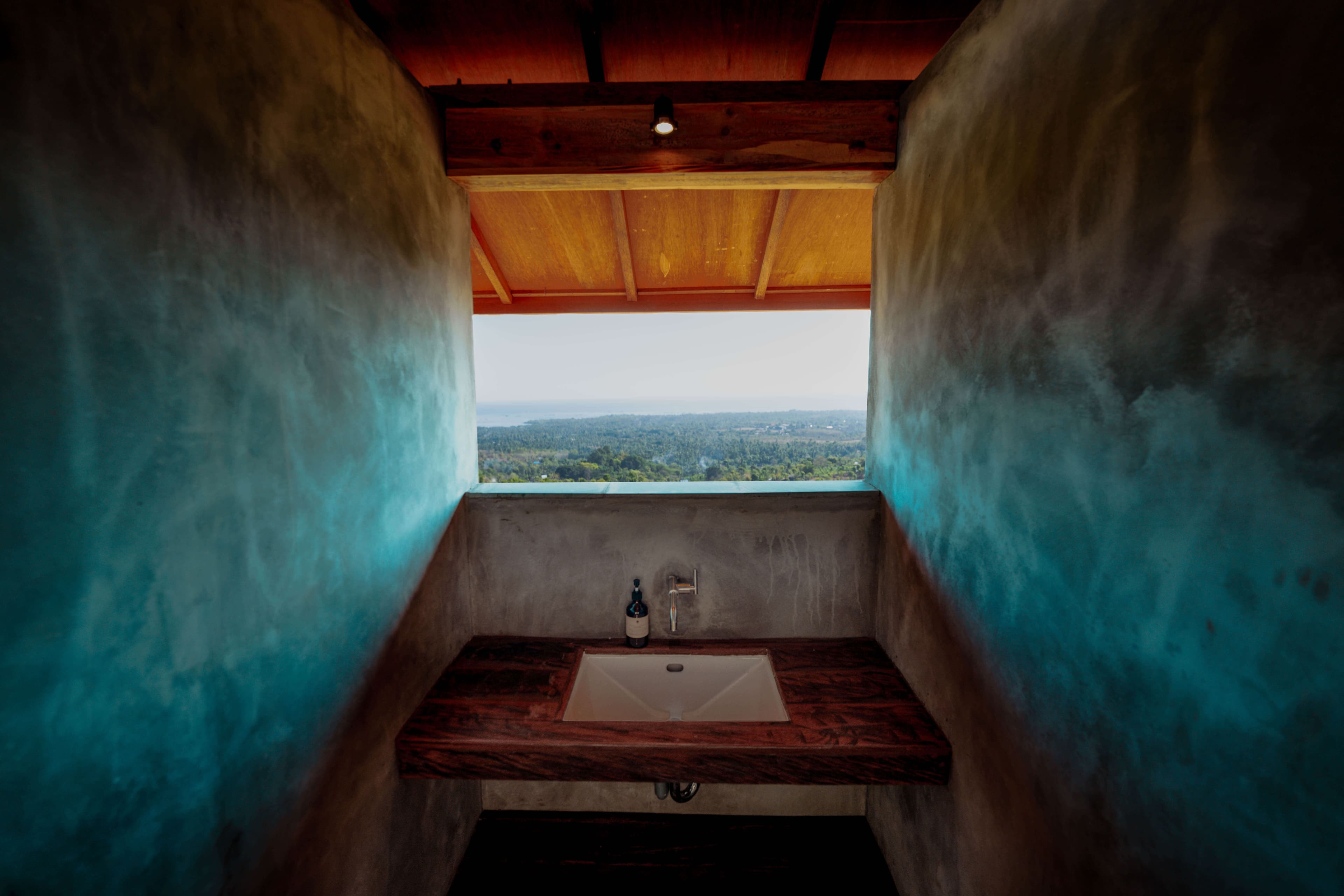 Cabin 4 — photo 1