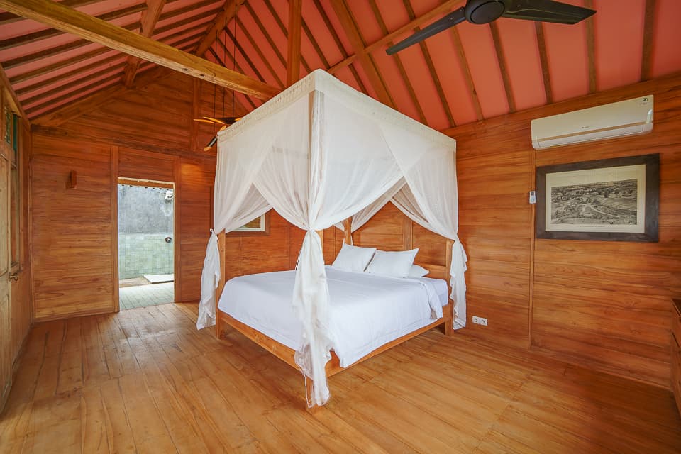Kesambi 3 wooden house — photo 3
