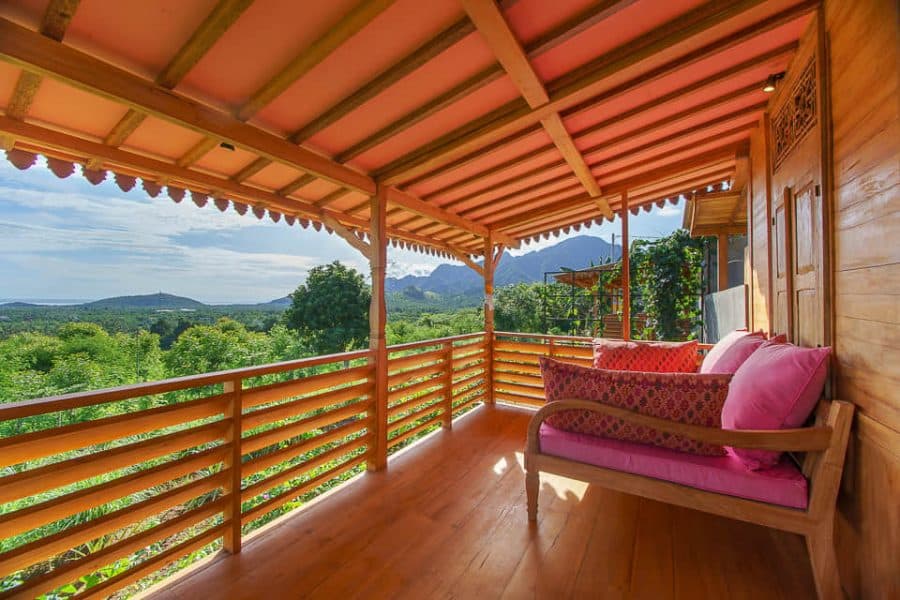 Kesambi 3 Wooden House
